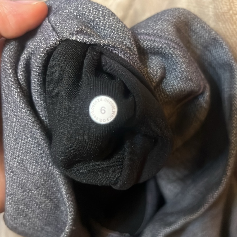 Lululemon Align 2 Gray EUC